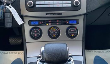VW Passat 2,0 FSi Comfortline DSG 4d full
